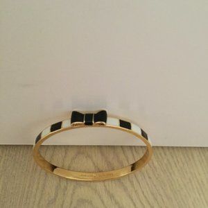 NWOT Kate Spade Black & White Take a Bow Bracelet